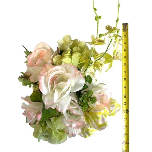 Handmade Spring Silk Flower Arrangement 109 READ DESCRIPTION - Picture 8 of 9